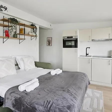 Lavie Maison Private Terrace & Air Conditioning * Paris